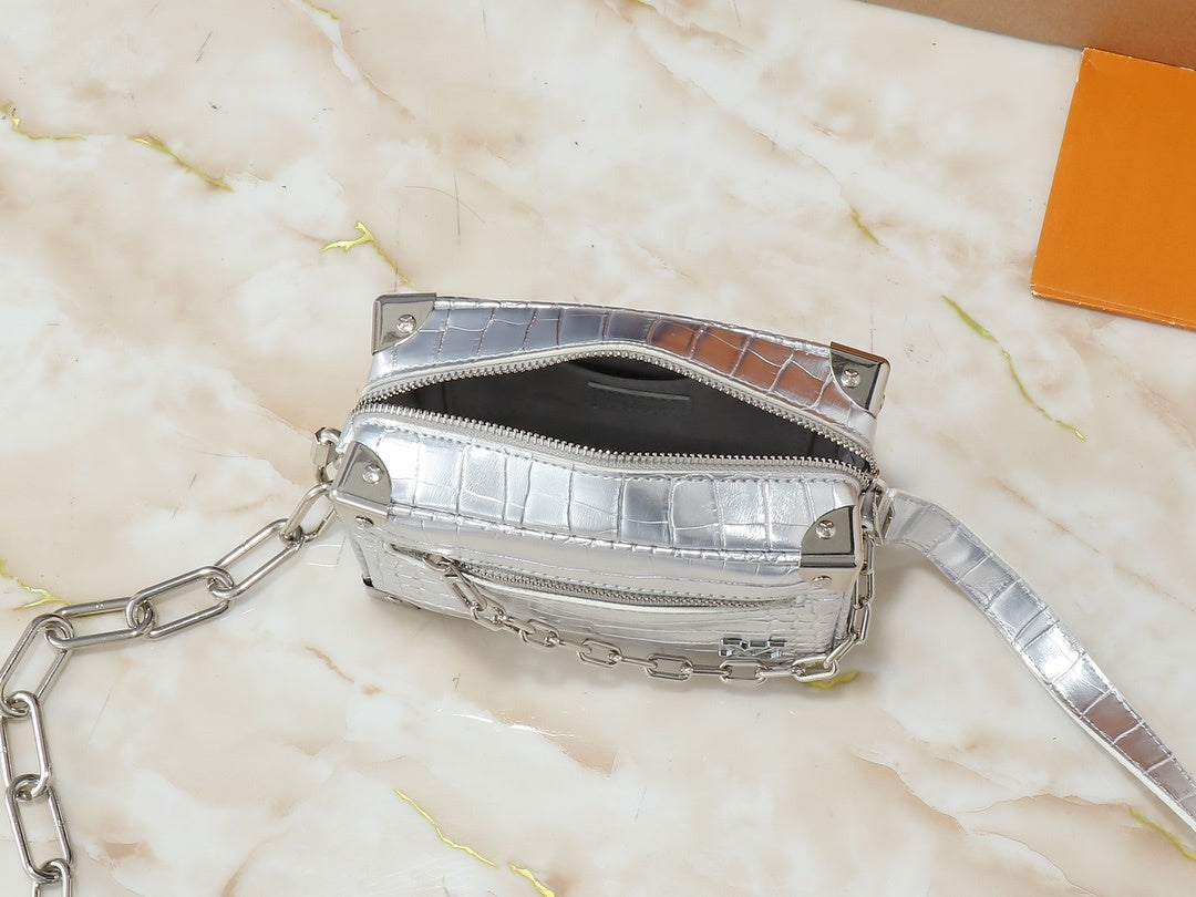 Soft Trunk Crossbody (Pre-Order)