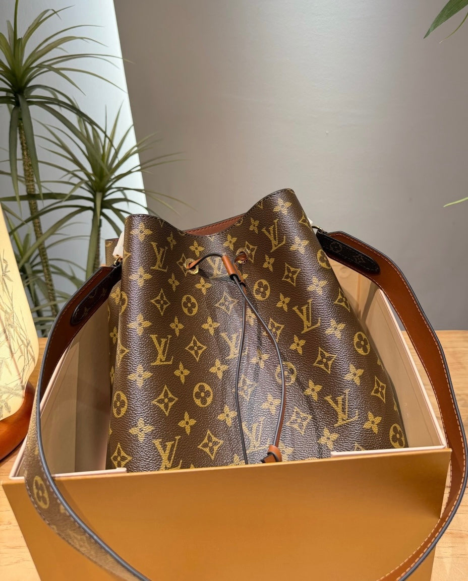 MM Bucket Bag w/Leather Trim (Pre-Order)