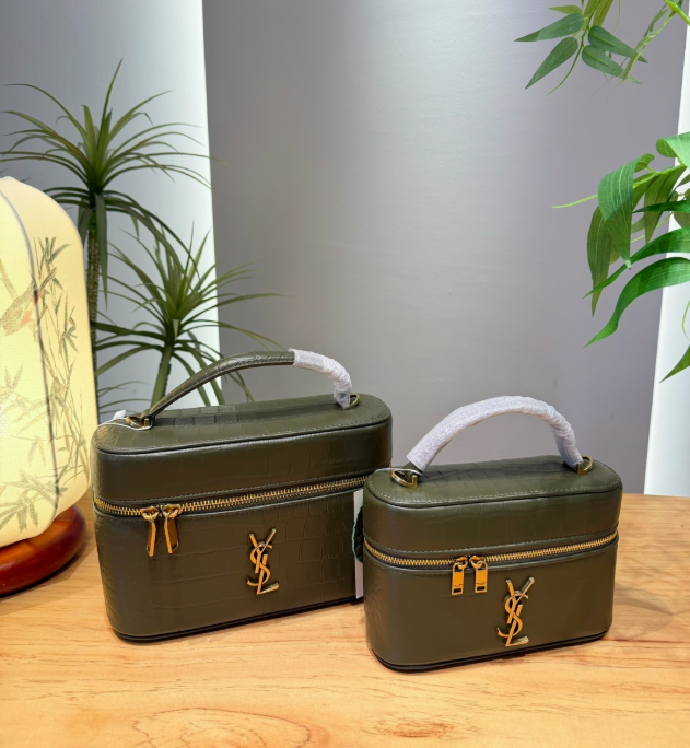 Gaby Vanity Bag (Pre-Order)